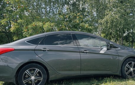 Hyundai i40 I рестайлинг, 2013 год, 1 170 000 рублей, 4 фотография
