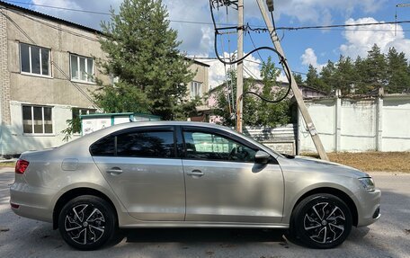 Volkswagen Jetta VI, 2012 год, 999 999 рублей, 9 фотография