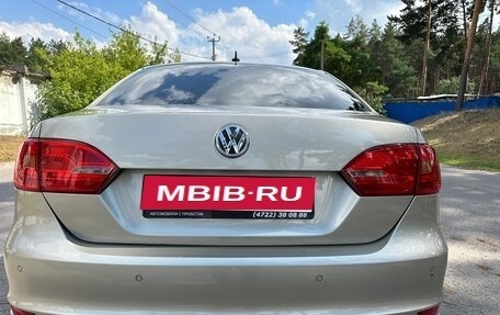 Volkswagen Jetta VI, 2012 год, 999 999 рублей, 8 фотография