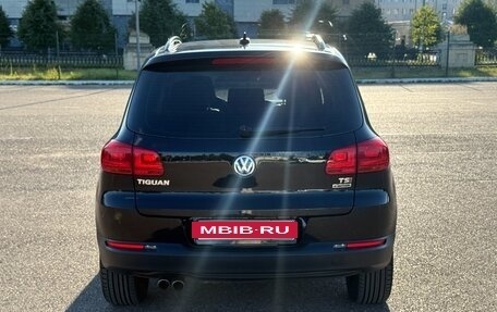 Volkswagen Tiguan I, 2016 год, 1 600 111 рублей, 6 фотография