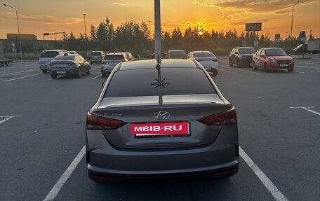 Hyundai Solaris II рестайлинг, 2021 год, 1 400 000 рублей, 8 фотография