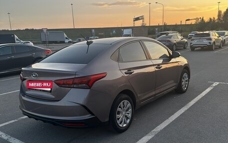 Hyundai Solaris II рестайлинг, 2021 год, 1 400 000 рублей, 7 фотография