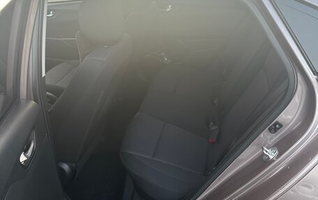 Hyundai Solaris II рестайлинг, 2021 год, 1 400 000 рублей, 17 фотография