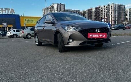 Hyundai Solaris II рестайлинг, 2021 год, 1 400 000 рублей, 10 фотография