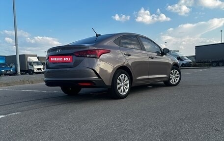 Hyundai Solaris II рестайлинг, 2021 год, 1 400 000 рублей, 12 фотография