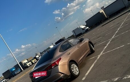 Hyundai Solaris II рестайлинг, 2021 год, 1 400 000 рублей, 27 фотография