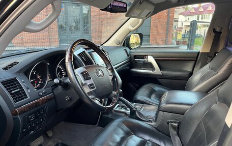 Toyota Land Cruiser 200, 2013 год, 4 000 000 рублей, 6 фотография