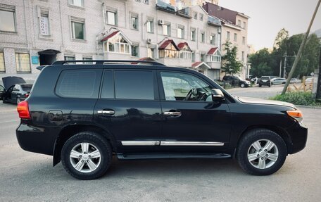 Toyota Land Cruiser 200, 2013 год, 4 000 000 рублей, 5 фотография
