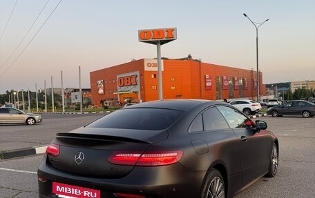 Mercedes-Benz E-Класс, 2017 год, 4 950 000 рублей, 6 фотография