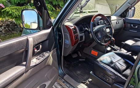 Mitsubishi Pajero III рестайлинг, 2005 год, 890 000 рублей, 6 фотография