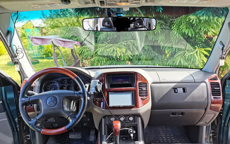 Mitsubishi Pajero III рестайлинг, 2005 год, 890 000 рублей, 14 фотография