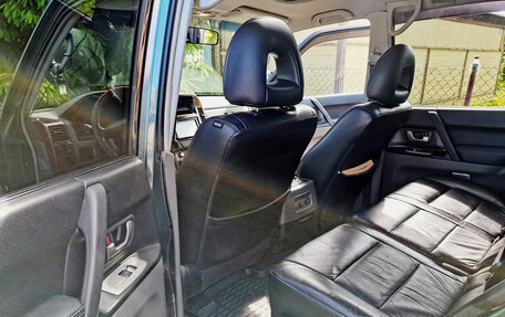 Mitsubishi Pajero III рестайлинг, 2005 год, 890 000 рублей, 12 фотография
