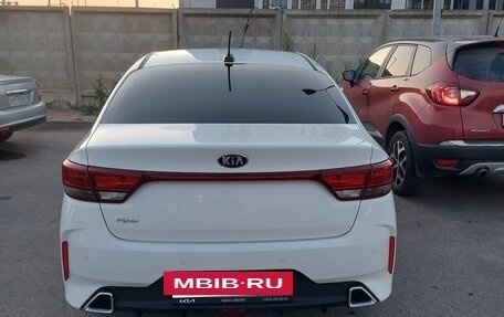 KIA Rio IV, 2021 год, 1 467 000 рублей, 3 фотография