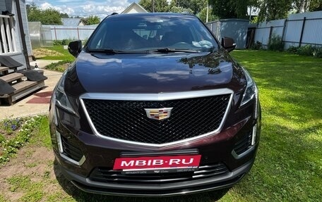 Cadillac XT5 I рестайлинг, 2021 год, 4 000 000 рублей, 3 фотография