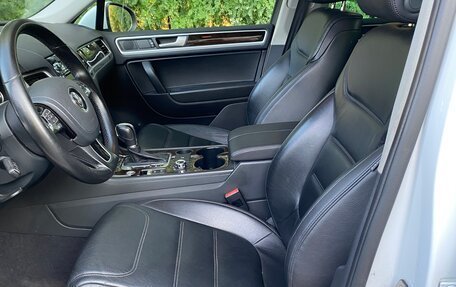 Volkswagen Touareg III, 2014 год, 2 590 000 рублей, 13 фотография