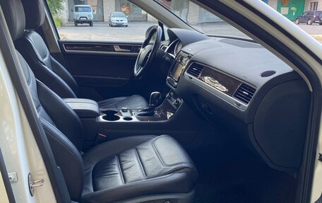 Volkswagen Touareg III, 2014 год, 2 590 000 рублей, 17 фотография