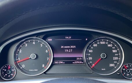 Volkswagen Touareg III, 2014 год, 2 590 000 рублей, 18 фотография