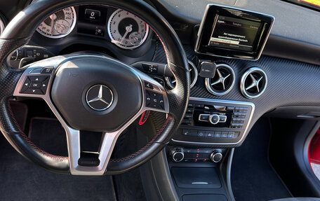 Mercedes-Benz A-Класс, 2015 год, 1 600 000 рублей, 18 фотография