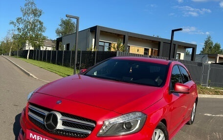 Mercedes-Benz A-Класс, 2015 год, 1 600 000 рублей, 11 фотография