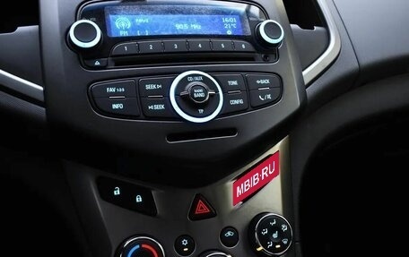 Chevrolet Aveo III, 2014 год, 635 000 рублей, 7 фотография