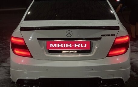 Mercedes-Benz C-Класс, 2014 год, 1 750 000 рублей, 10 фотография