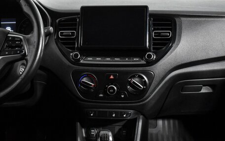 Hyundai Solaris II рестайлинг, 2021 год, 950 000 рублей, 13 фотография