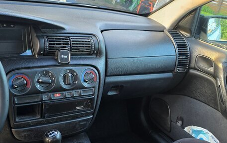 Opel Omega B, 1998 год, 350 000 рублей, 16 фотография