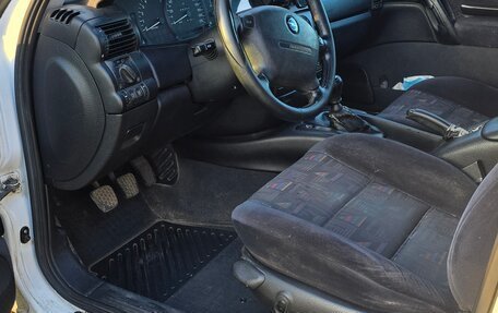 Opel Omega B, 1998 год, 350 000 рублей, 26 фотография