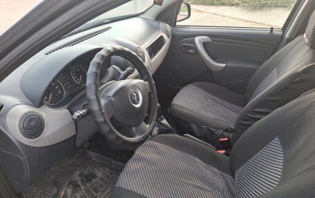 Renault Sandero I, 2013 год, 415 000 рублей, 4 фотография