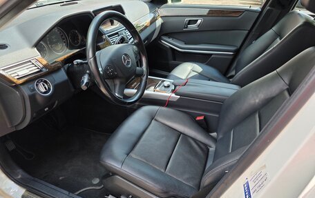 Mercedes-Benz E-Класс, 2012 год, 1 540 000 рублей, 15 фотография