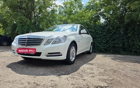 Mercedes-Benz E-Класс, 2012 год, 1 540 000 рублей, 14 фотография