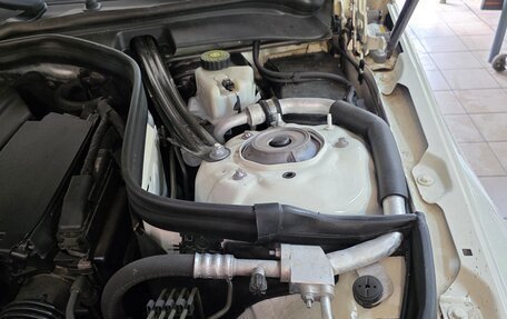 Mercedes-Benz E-Класс, 2012 год, 1 540 000 рублей, 24 фотография
