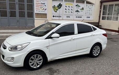 Hyundai Solaris II рестайлинг, 2014 год, 820 000 рублей, 7 фотография