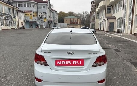 Hyundai Solaris II рестайлинг, 2014 год, 820 000 рублей, 4 фотография