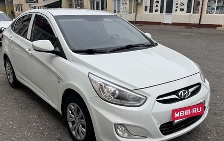 Hyundai Solaris II рестайлинг, 2014 год, 820 000 рублей, 8 фотография