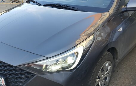 Hyundai Solaris II рестайлинг, 2021 год, 1 500 000 рублей, 7 фотография