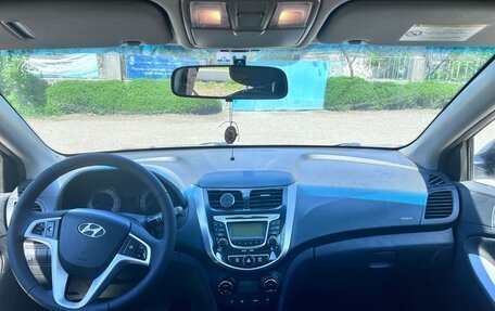 Hyundai Solaris II рестайлинг, 2012 год, 925 000 рублей, 14 фотография