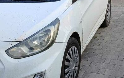 Hyundai Solaris II рестайлинг, 2013 год, 365 000 рублей, 1 фотография