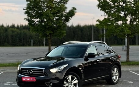 Infiniti QX70, 2016 год, 2 495 000 рублей, 1 фотография