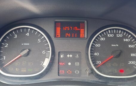 Renault Duster I рестайлинг, 2014 год, 850 000 рублей, 7 фотография