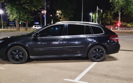 Renault Laguna III рестайлинг, 2010 год, 750 000 рублей, 2 фотография