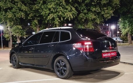 Renault Laguna III рестайлинг, 2010 год, 750 000 рублей, 3 фотография