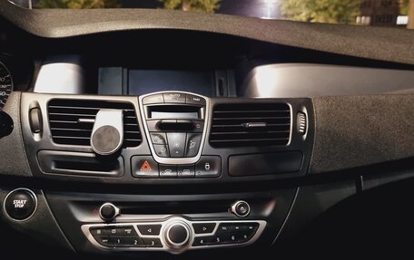 Renault Laguna III рестайлинг, 2010 год, 750 000 рублей, 11 фотография