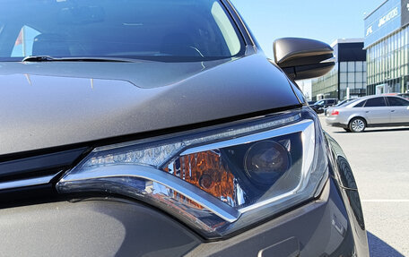 Toyota RAV4, 2017 год, 2 325 000 рублей, 17 фотография