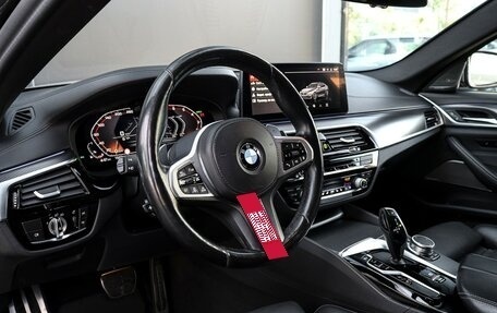 BMW 5 серия, 2020 год, 8 240 000 рублей, 13 фотография