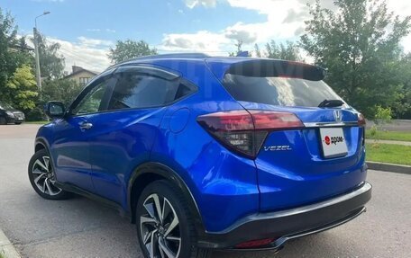Honda Vezel, 2019 год, 1 850 000 рублей, 3 фотография