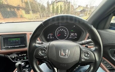 Honda Vezel, 2019 год, 1 850 000 рублей, 10 фотография