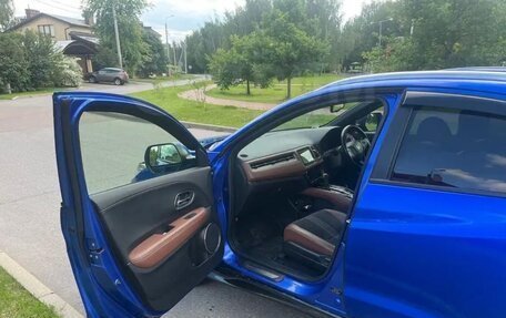 Honda Vezel, 2019 год, 1 850 000 рублей, 5 фотография