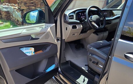 Volkswagen Multivan, 2022 год, 7 100 000 рублей, 8 фотография