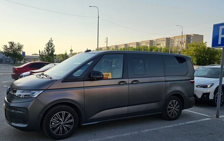 Volkswagen Multivan, 2022 год, 7 100 000 рублей, 11 фотография